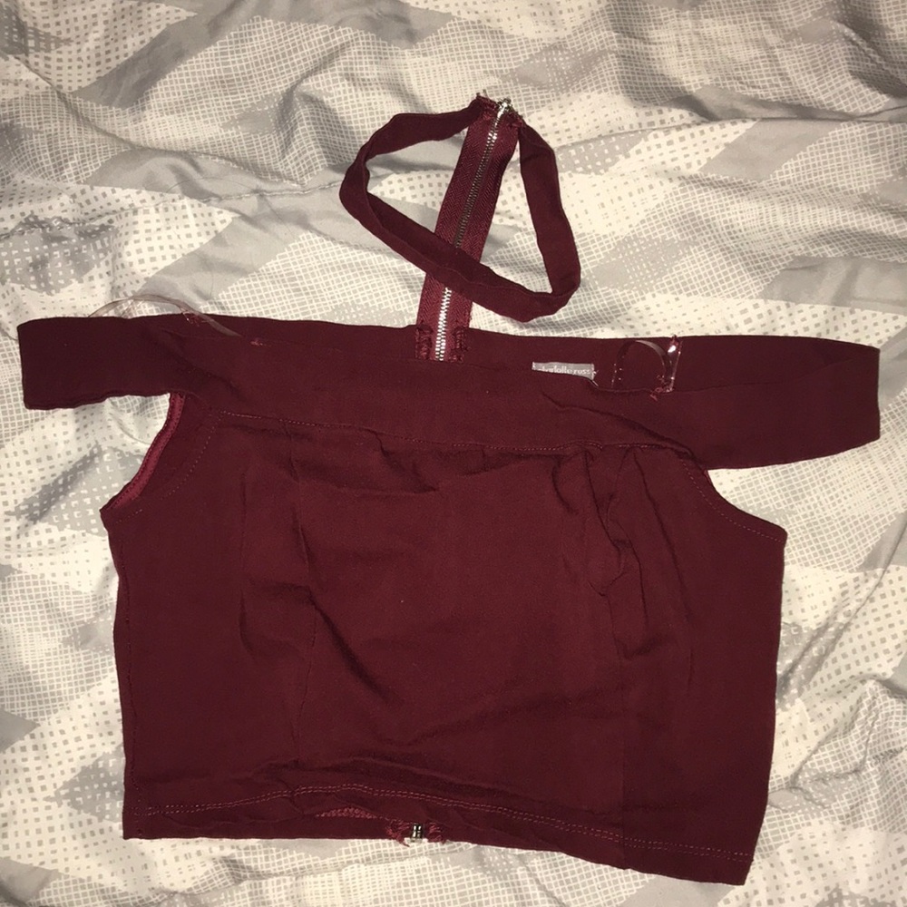 Off the shoulder crop top with choker attached